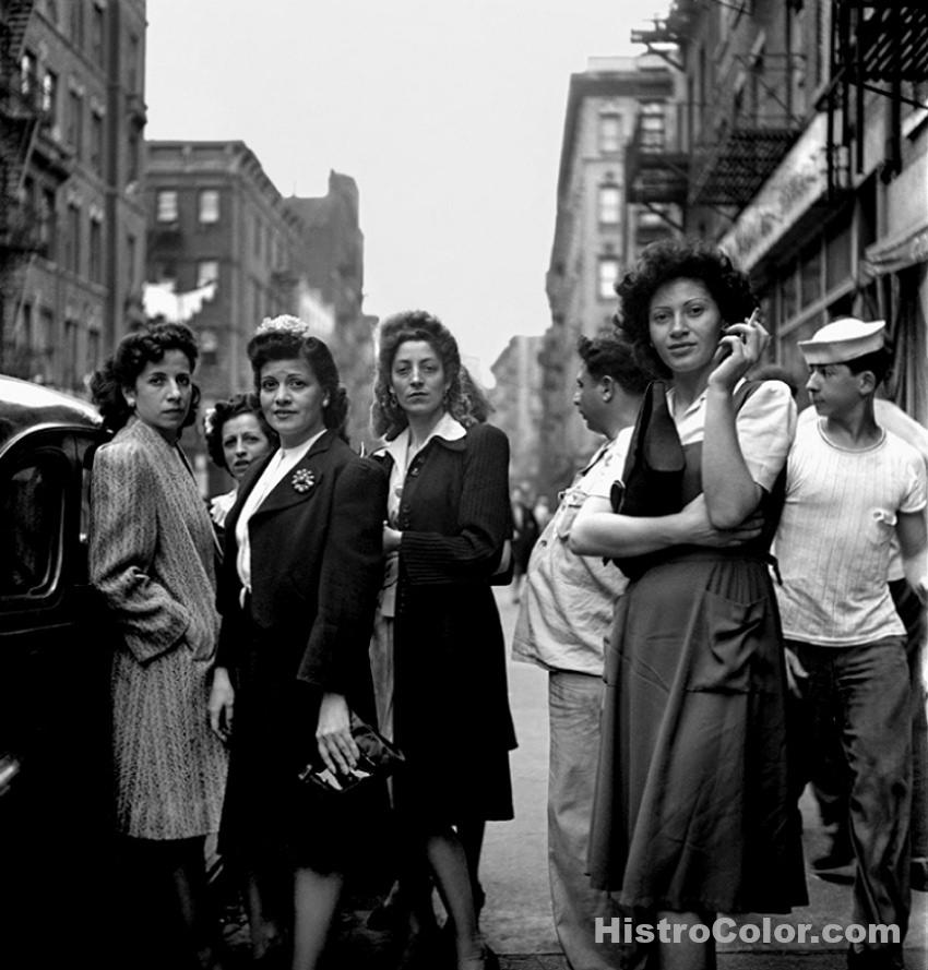 Group Of Women In Little Italy 1943